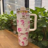 زیباترین ماگ مسافرتی برند استنلی