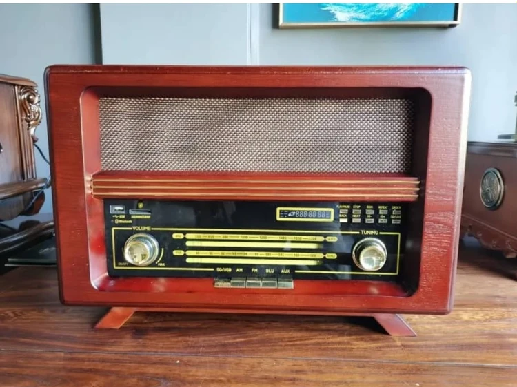 رادیو پخش اصل حرفه‌ای با USB و بلوتوث