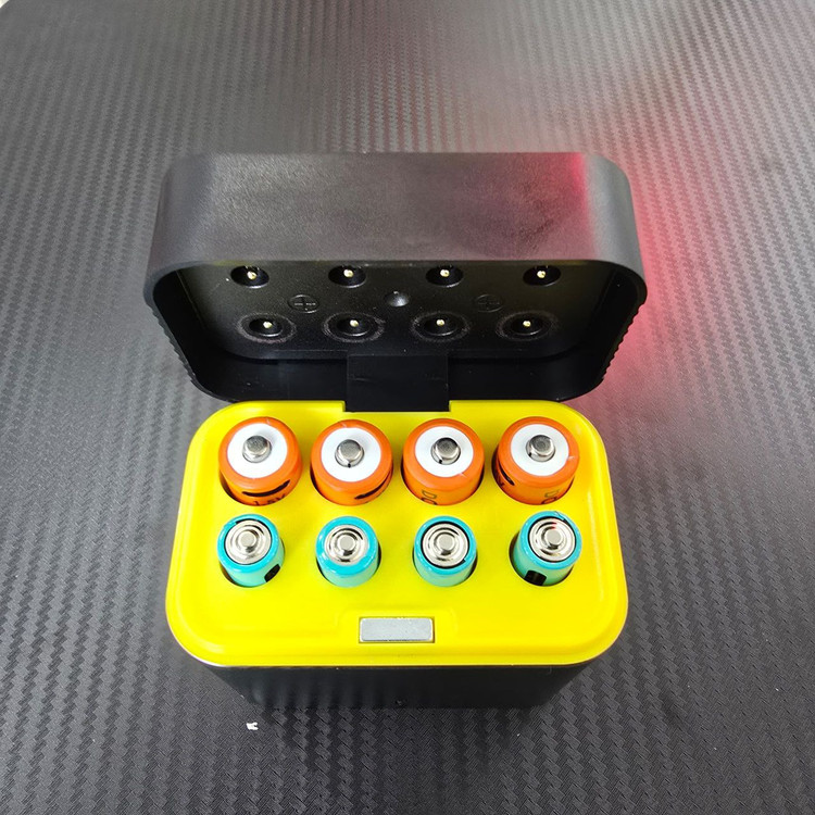 کیس شارژ باتری قابل حمل