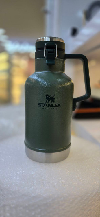 فلاسک استنلی مخصوص نگهداری نوشیدنی گرم و سرد تا ۲۴ ساعت